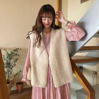 Floral Long-sleeve Loose-fit Dress / Fleece Vest