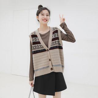 Plain Long-sleeve T-shirt / Printed Knit Vest