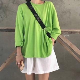 Plain Long Sleeve T-shirt / Drawstring Shorts