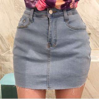 Frayed Mini Denim Pencil Skirt