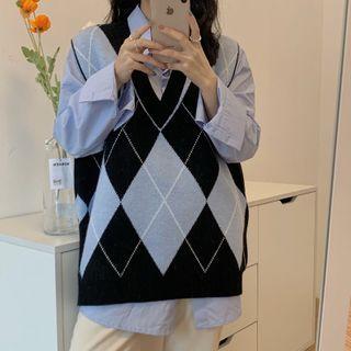 Shirt / Argyle Print Knit Vest