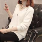Long-sleeve Cat Embroidered Knit Top