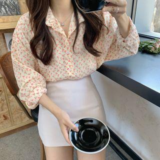 Long-sleeve Floral Printed Blouse / High-waist Plain Slim Fit Skirt