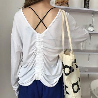 Long-sleeve Open-back T-shirt / Harem Pants