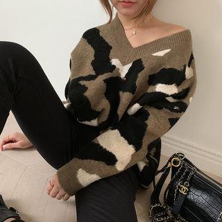V-neck Leopard Woolen Sweater Dark Beige - One Size