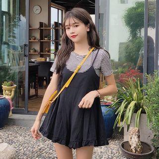 Set: Striped Short-sleeve T-shirt + Ruffle Hem Jumper Shorts