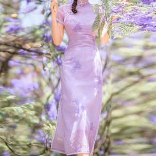 Short-sleeve Slit Floral Midi Qipao