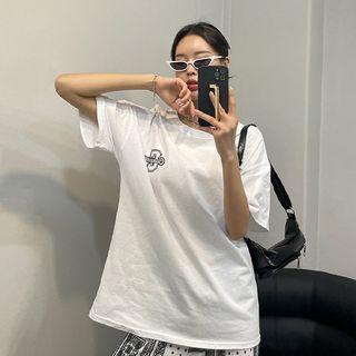 Letter Rose-illustrated T-shirt