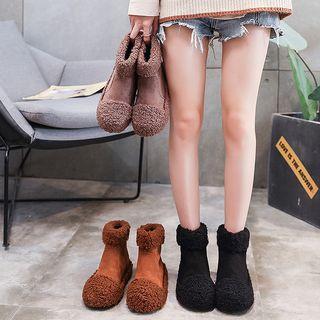 Fleece Panel Zipped Short Boots