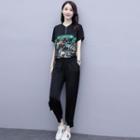 Set: Short-sleeve Floral Print Half-zip T-shirt + Sweatpants