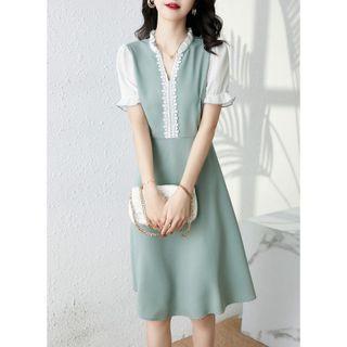 Short-sleeve Two-tone Lace Trim A-line Dress