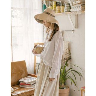 Twist-front Dip-back Shirt