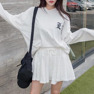 Set: Lettering Hooded Top + Drawstring-waist Skort