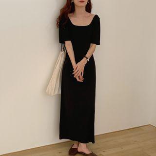 Short-sleeve A-line Maxi Dress Black - One Size