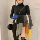 Long-sleeve Turtle-neck Color-panel T-shirt