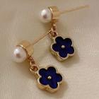 Faux Pearl Flower Alloy Dangle Earring 1 Pair - Blue & White & Gold - One Size