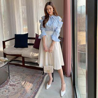 Band-waist Punched Flare Skirt
