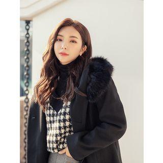 Plus Size Faux-fur Capelet A-line Coat
