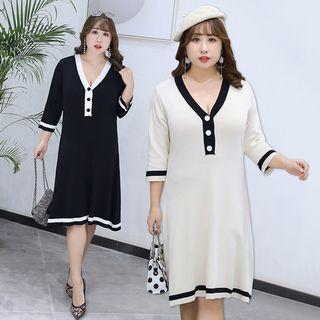 Contrast Trim 3/4-sleeve V-neck Knit Dress