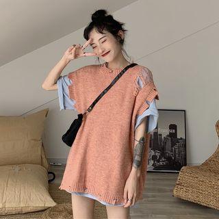 Elbow-sleeve Printed T-shirt / Ripped Knit Vest