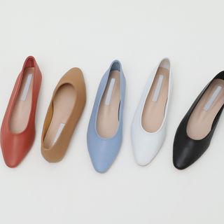 Triangle-toe Plain Flats