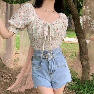 Short-sleeve Floral Print Blouse Floral Print - White - One Size
