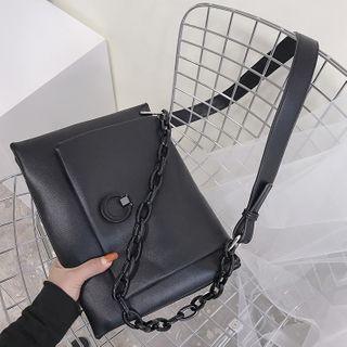 Faux Leather Chain Detail Messenger Bag 1128 - Black - One Size