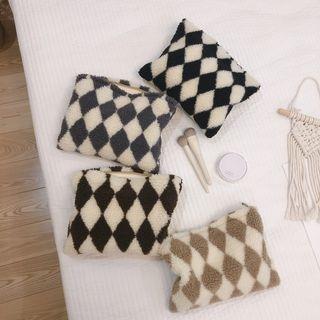 Diamond Pattern Fleece Zip Pouch