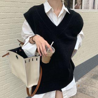 V-neck Split Sweater Vest