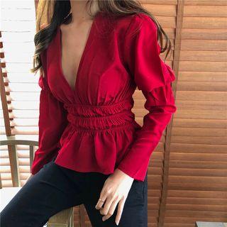 Plain V-neck Long-sleeve Cropped Top
