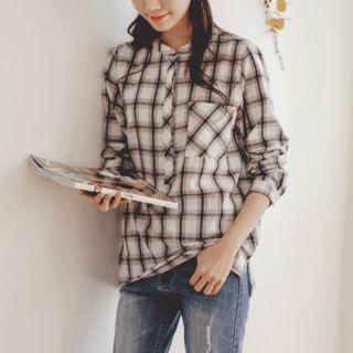 Half-placket Dip-back Plaid Shirt