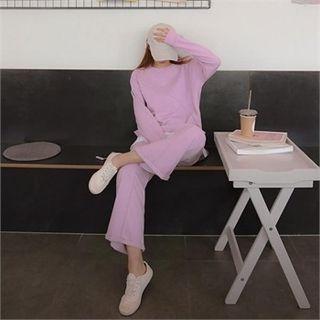Set: Layered-hem Sweatshirt + Seam-front Sweat Pants
