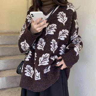 Knitted V-neck Sweater / Plain A-line Skirt