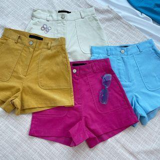 Vivid Patch-pocket Corduroy Shorts