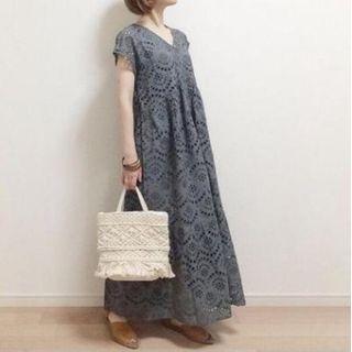Short-sleeve Maxi A-line Lace Dress Dark Gray - One Size