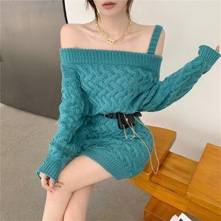 Cold-shoulder Cable-knit Mini Dress / Chain Detail Belt Bag