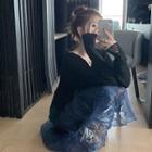 Distressed V-neck Loose-fit Sweater / Sleeveless Dress