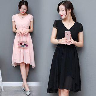 V-neck Short-sleeve A-line Chiffon Dress