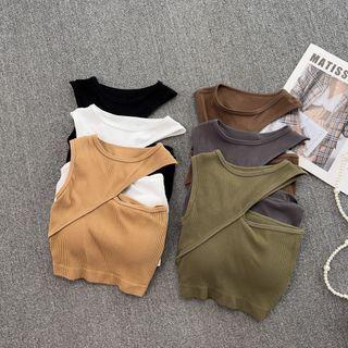 Cutout Detail Crop Tank Top