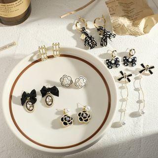 Flower / Bow Alloy Earring (various Designs)