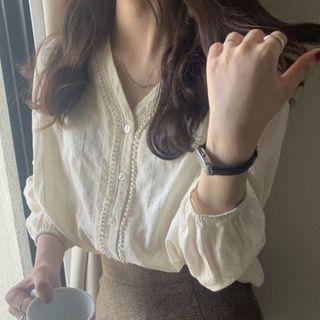 V-neck Plain Panel Lace Blouse