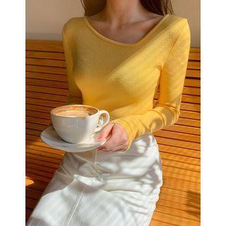 Asymmetric-neck Slim Knit Top