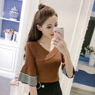 V-neck Flared-cuff Knitted Top