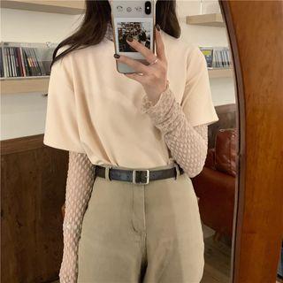 Crew-neck Short-sleeve T-shirt + Lace Blouse