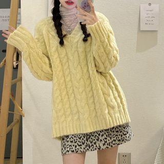 Long-sleeve Turtle Neck T-shirt / V-neck Sweater