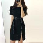 Zip Accent Short-sleeve Slim-fit Dress