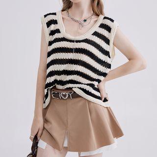 Sleeveless Striped Pointelle Knit Top / Asymmmetrical Mini A-line Skirt
