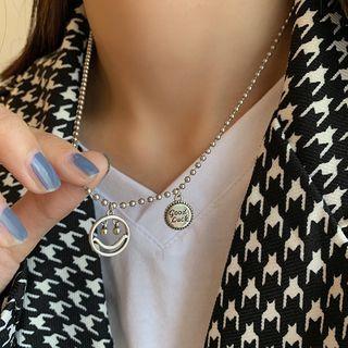 Smiley Face Pendant Necklace Xl0367 - Silver - One Size