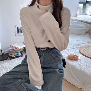 Long-sleeve Mock-neck Bear Embroidered T-shirt