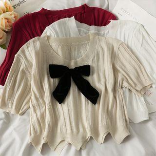 Ribbon-accent Wave-hem Crop T-shirt In 5 Colors